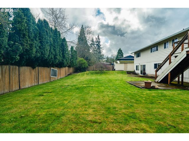 5484 Se ROETHE Rd, Milwaukie, OR 97267