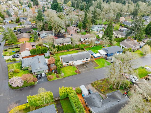 5484 Se ROETHE Rd, Milwaukie, OR 97267