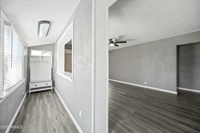 2601 N 51st Street, Phoenix, AZ 85008