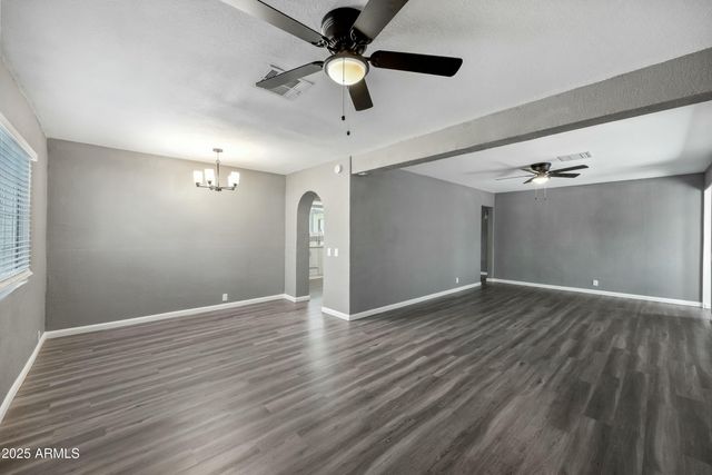 2601 N 51st Street, Phoenix, AZ 85008