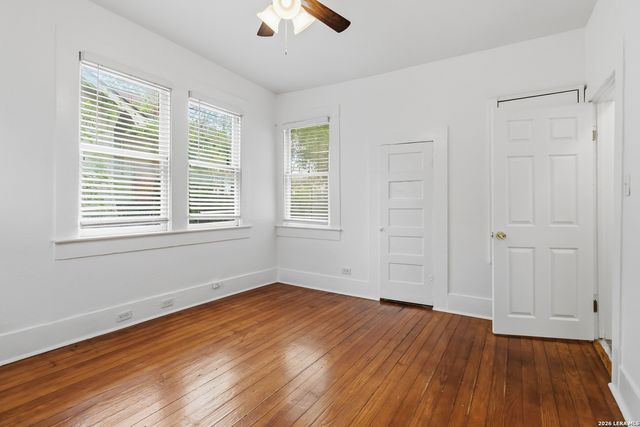 527 E DREXEL AVE, San Antonio, TX 78210