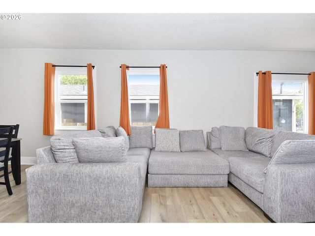 5636 Se 88TH Ave, Portland, OR 97266