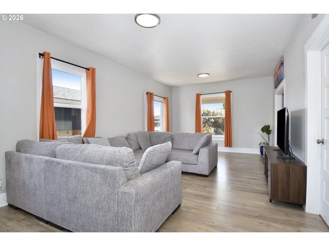 5636 Se 88TH Ave, Portland, OR 97266