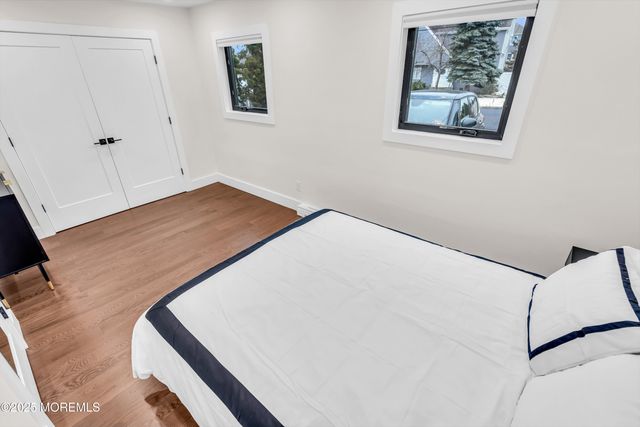 320 Silver Lagoon Drive, Toms River, NJ 08753