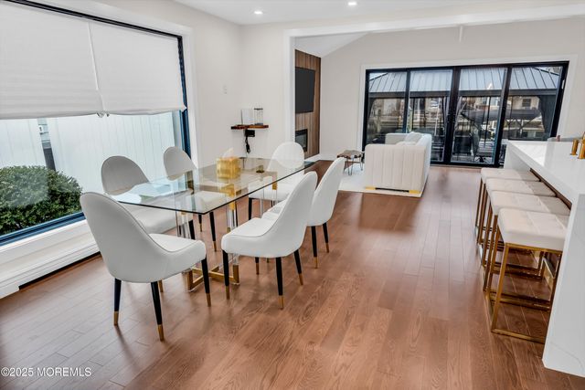 320 Silver Lagoon Drive, Toms River, NJ 08753