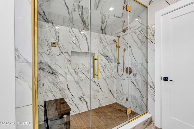 320 Silver Lagoon Drive, Toms River, NJ 08753