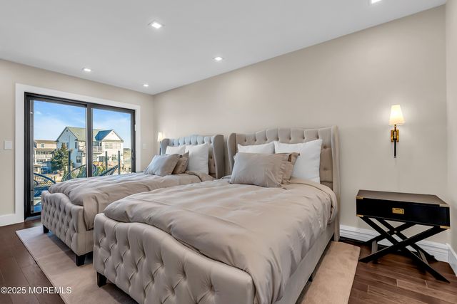 320 Silver Lagoon Drive, Toms River, NJ 08753