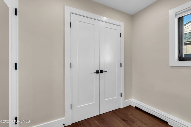 320 Silver Lagoon Drive, Toms River, NJ 08753