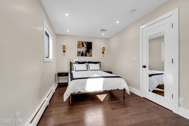 320 Silver Lagoon Drive, Toms River, NJ 08753