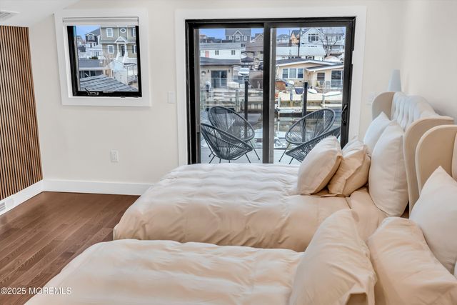 320 Silver Lagoon Drive, Toms River, NJ 08753