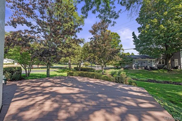 1348 Charrington Road, Bloomfield Village, MI 48301