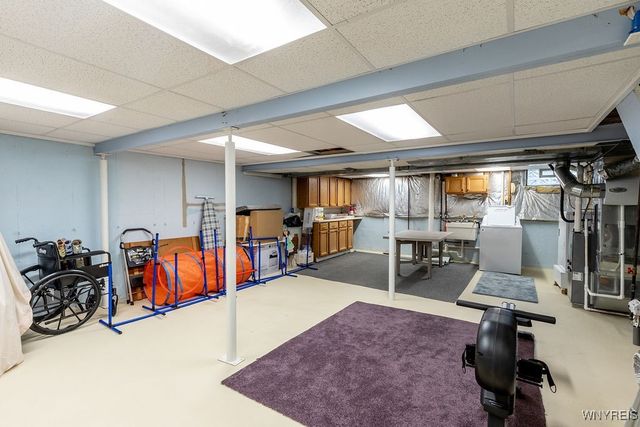 3004 East River Road, Grand Island, NY 14072