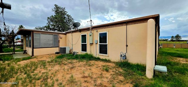 302 N Sage Street, Pearce, AZ 85625