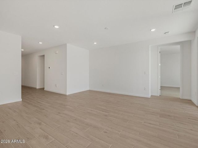 17731 W ILLINI Street, Goodyear, AZ 85338