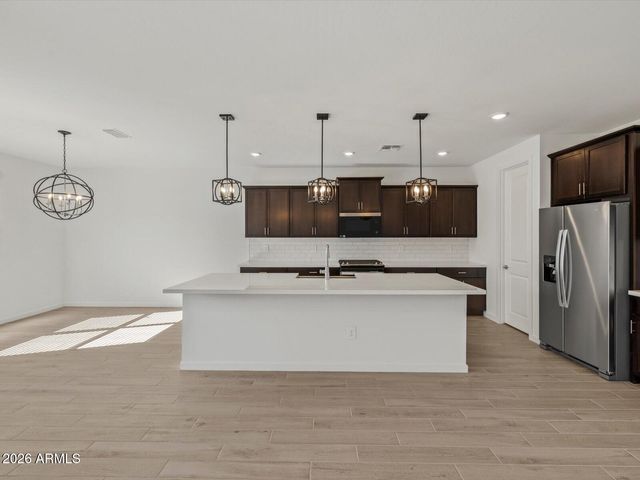 17731 W ILLINI Street, Goodyear, AZ 85338