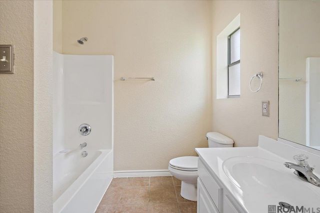 26222 Avoyelles Ave, Denham Springs, LA 70726