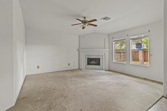 1039 Riverwood Drive, Dickinson, TX 77539