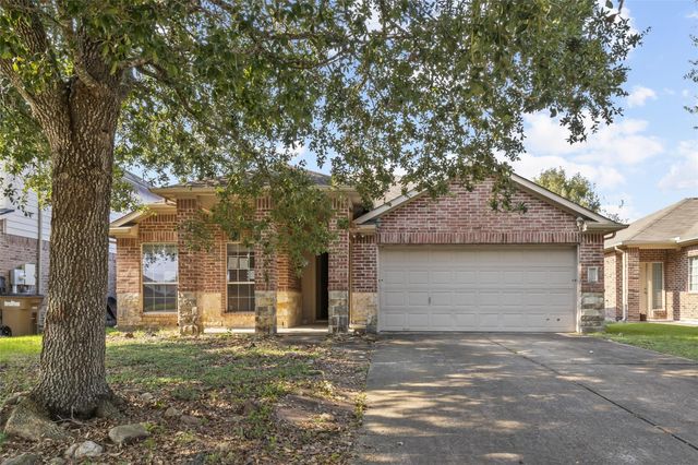 1039 Riverwood Drive, Dickinson, TX 77539