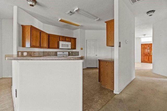 1039 Riverwood Drive, Dickinson, TX 77539