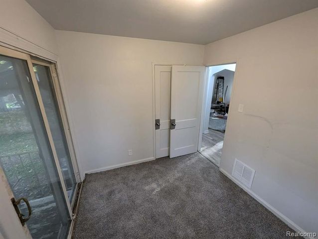 18974 Westmoreland Road, Detroit, MI 48219