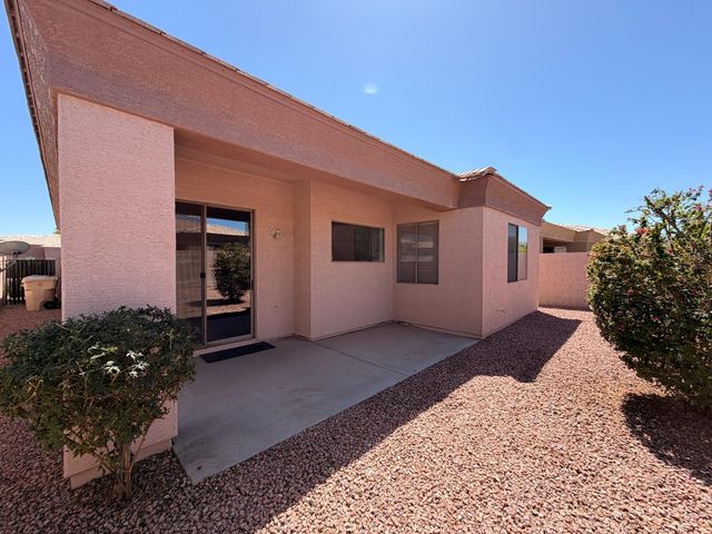 6348 W Pontiac Drive, Glendale, AZ 85308
