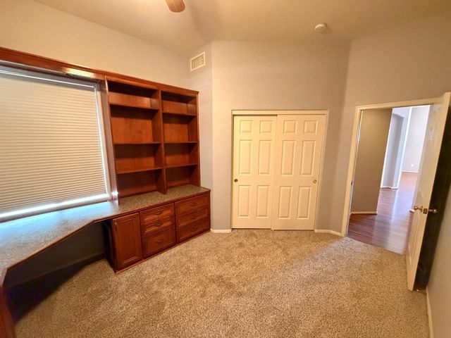 6348 W Pontiac Drive, Glendale, AZ 85308