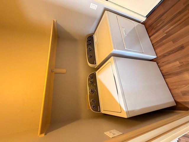 6348 W Pontiac Drive, Glendale, AZ 85308