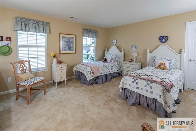 11 Bellingham Drive, South Brunswick, NJ 08824