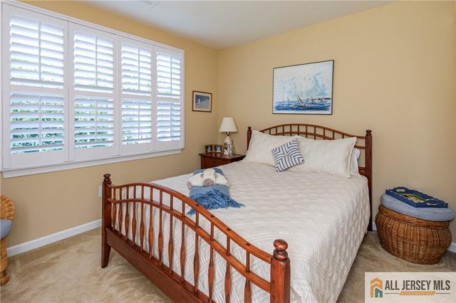 11 Bellingham Drive, South Brunswick, NJ 08824