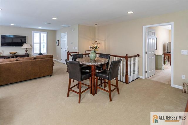 11 Bellingham Drive, South Brunswick, NJ 08824