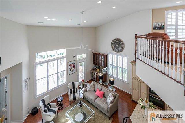11 Bellingham Drive, South Brunswick, NJ 08824