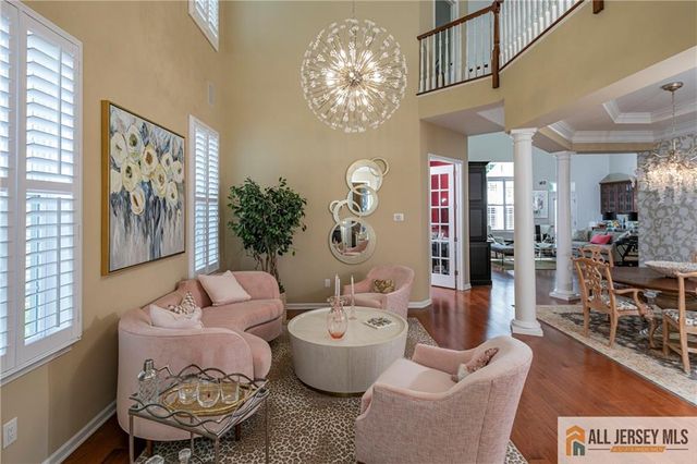 11 Bellingham Drive, South Brunswick, NJ 08824