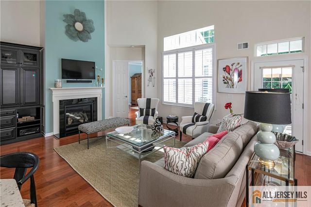 11 Bellingham Drive, South Brunswick, NJ 08824