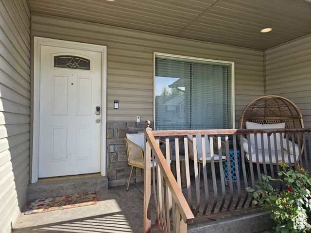 230 N NELSON AVE, Roosevelt, UT 84066