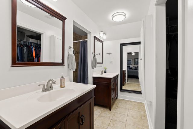 1031 Woodlake Drive, Lawrenceburg, KY 40342