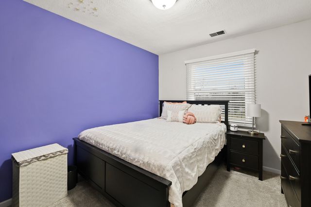 1031 Woodlake Drive, Lawrenceburg, KY 40342