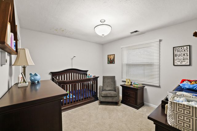 1031 Woodlake Drive, Lawrenceburg, KY 40342