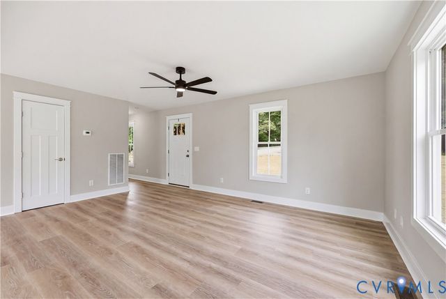 1526 New Town Rd, Goochland, VA 23063