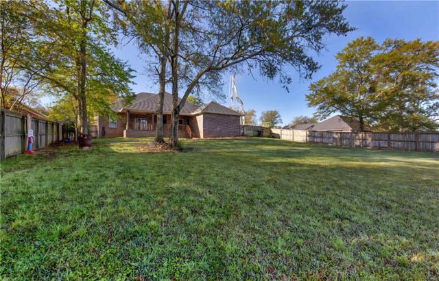25539 Lakeland Drive, Loxley, AL 36551