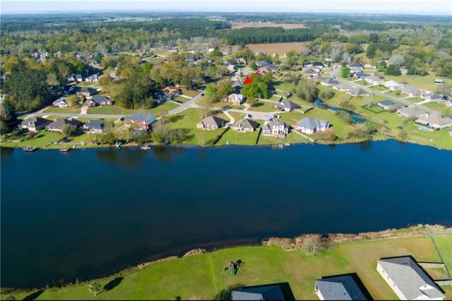 25539 Lakeland Drive, Loxley, AL 36551