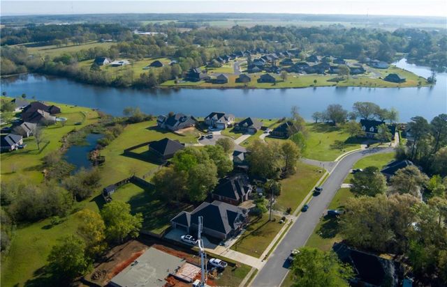 25539 Lakeland Drive, Loxley, AL 36551
