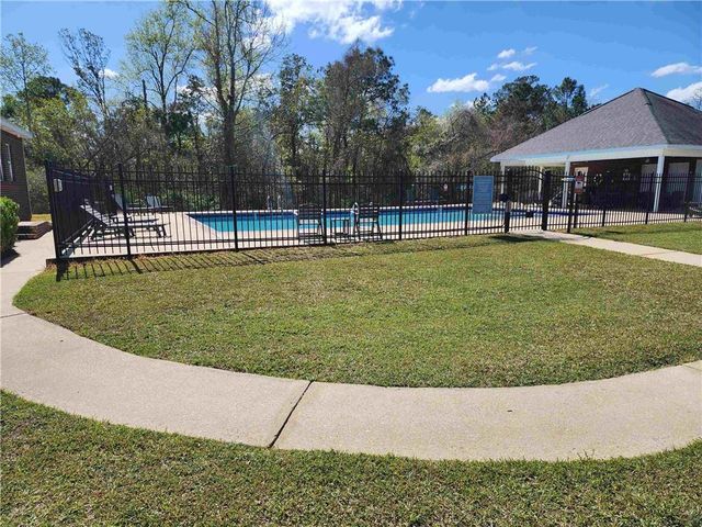 25539 Lakeland Drive, Loxley, AL 36551