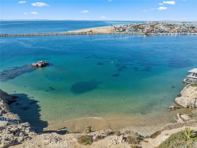 2824 Ocean Boulevard, Corona Del Mar (newport Beach), CA 92625