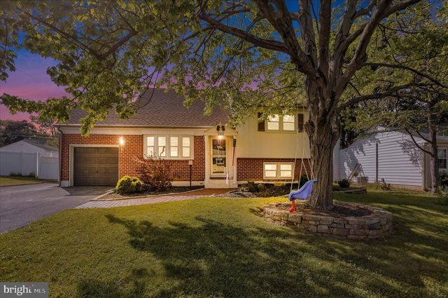 224 BARD AVE, Reading, PA 19608