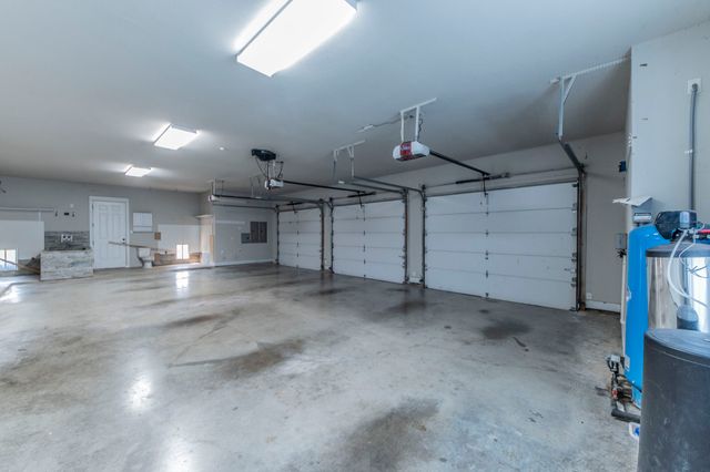 100 Redtail Hawk Drive, Aledo, TX 76008