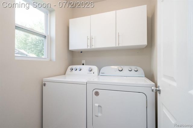 425 Knollwood Drive, Ortonville, MI 48462