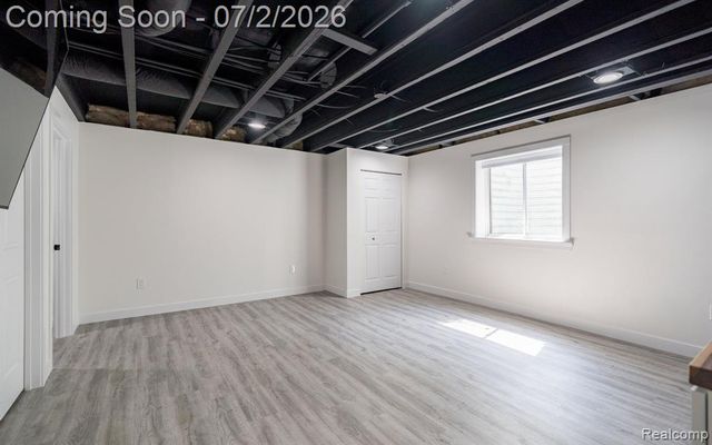 425 Knollwood Drive, Ortonville, MI 48462