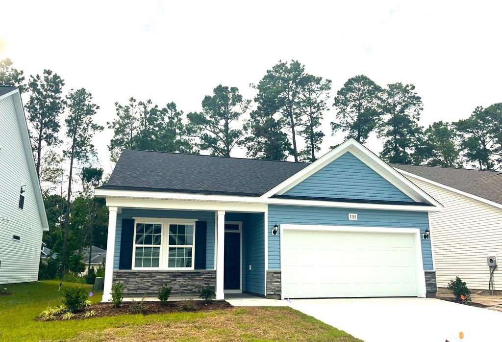 1136 NW Forest Bend Dr., Calabash, NC 28467