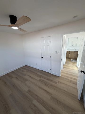 698 J St, Chula Vista, CA 91910