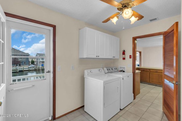 1964 Seaman Court, Toms River, NJ 08753